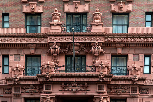 The Lucerne Hotel on Manhattan’s Upper West Side. Image © Mal B/Flickr (CC BY-ND 2.0)