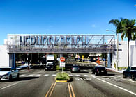 + HERMOSA BEACH Pedestrian + Gateway Bridge /