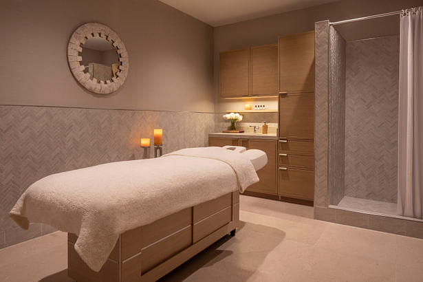 Herringbone tile creates a stunning play on the effects of light and shadow in the wet treatment rooms. (courtesy The Westin Kierland Resort & Spa)