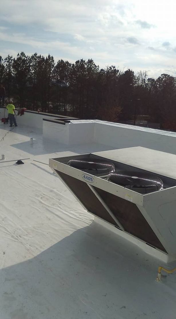 Commercial roofer