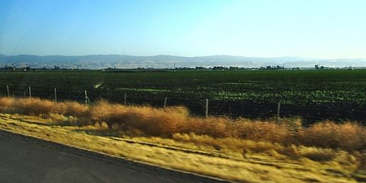 The I-5 between Tracy and Patterson, CA. Image via wikimedia.org