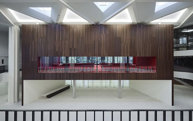 Palais de la Musique et des Congrès (PMC) Strasbourg – Conference hall Marie Curie (view from the foyer)