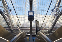 More than two decades in the making, SOM's new Moynihan Train Hall opens in NYC