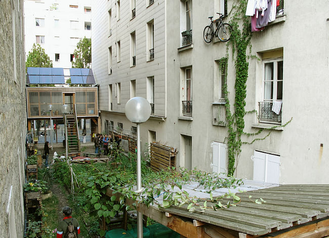 Atelier d’Architecture Autogérée (AAA): Le 56 / Eco-interstice in Paris, France