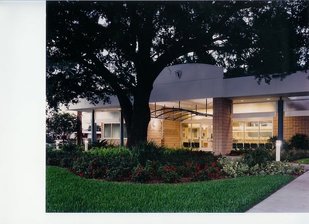 Suncoast Schools FCU Member Service Center, Tampa, Florida