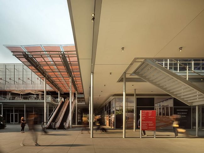 Renzo Piano Workshop’s suburban shopping center San Ramon, CA © Nic Lehoux