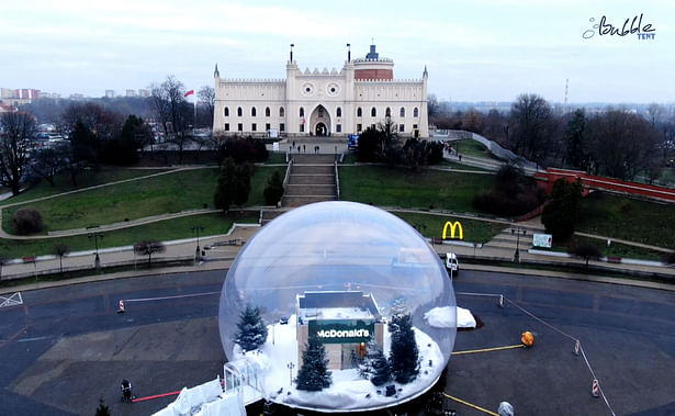 Giant Bubble Tent by Polidomes