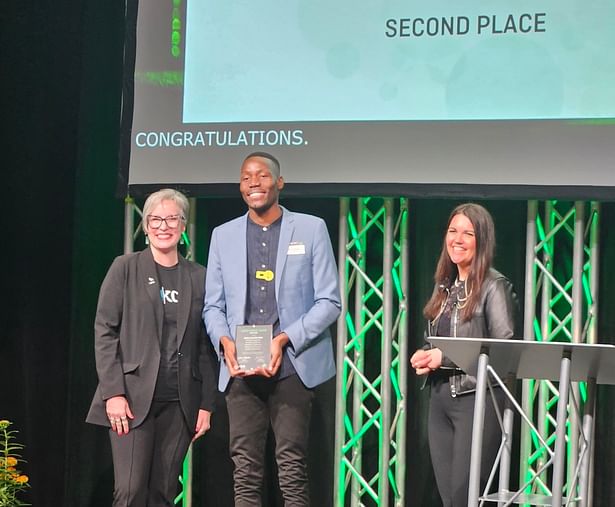 A finalist for 2023 receiving the Wege Prize award and cash prize. Photo courtesy KCAD