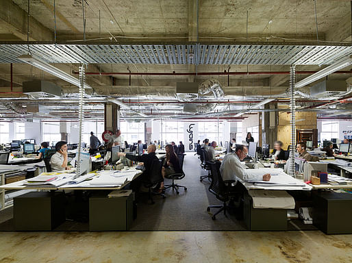 An open office setting at Lyons Architecture. Photo: Peter Bennets, via Wikimedia Commons.