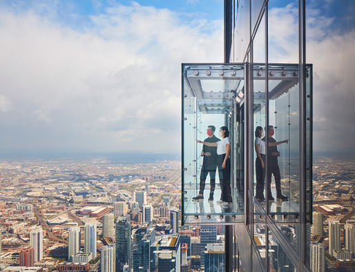 The Ledge at the Skydeck. Photo © Dave Burk | SOM