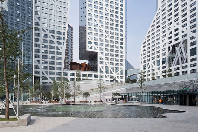 Architecture Merit Award Winner: Sliced Porosity Block - CapitaLand Raffles City in Chengdu, China by Steven Holl Architects (Image Credit: © Iwan Baan)