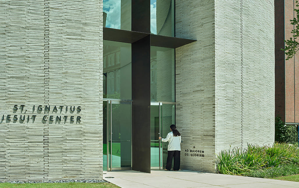 Archinect's latest featured hiring firms include Trahan, Slade, BCV ...