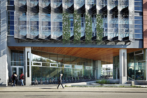 Perkins+Will’s Centre for Interactive Research on Sustainability wins 2015 RAIC Green Building Award. Photo: Martin Tessler