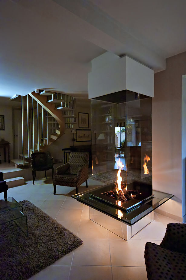 Bloch Design fireplace 2