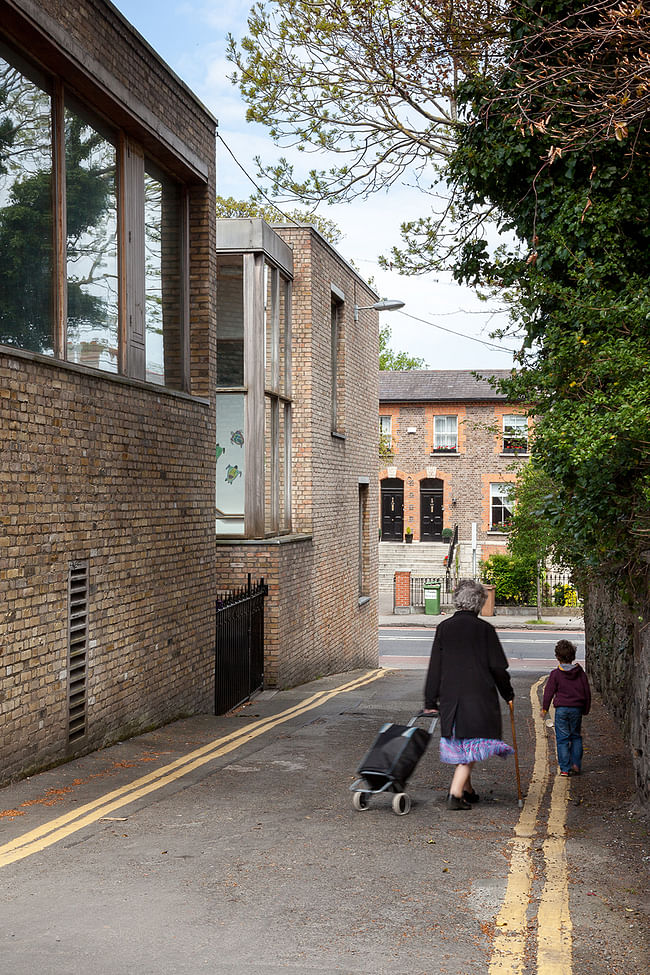 Ranelagh Multi-Denominational School in Dublin, Ireland by O’Donnell and Tuomey. Shortlisted for the RIBA Stirling Prize in 1999. Photo credit: Alice Clancy.