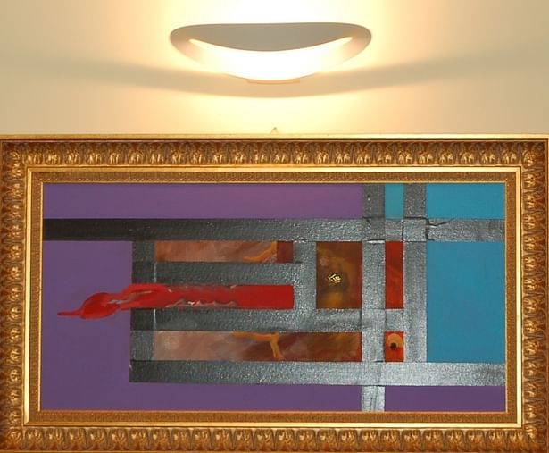 Lorenzo Napolitano painting with Mesmeri Artemide lamp