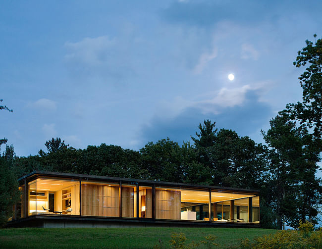 Architecture Merit Award Winner: LM Guest House in Dutchess County, NY by Desai/Chia Architecture (Image Credit: © Paul Warchol)