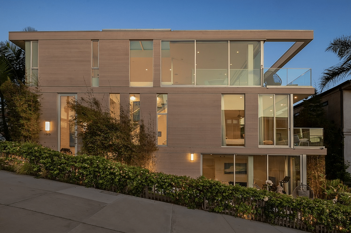 Ocean View House by Sander Architects