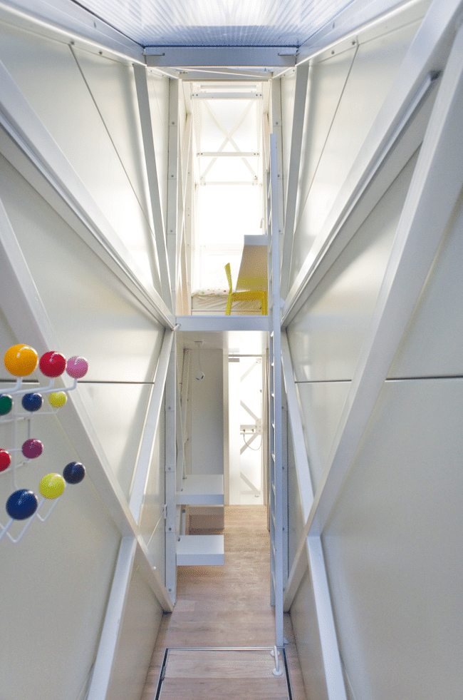 Keret House interior, by Bartek Warzecha, © Polish Modern Art Foundation.