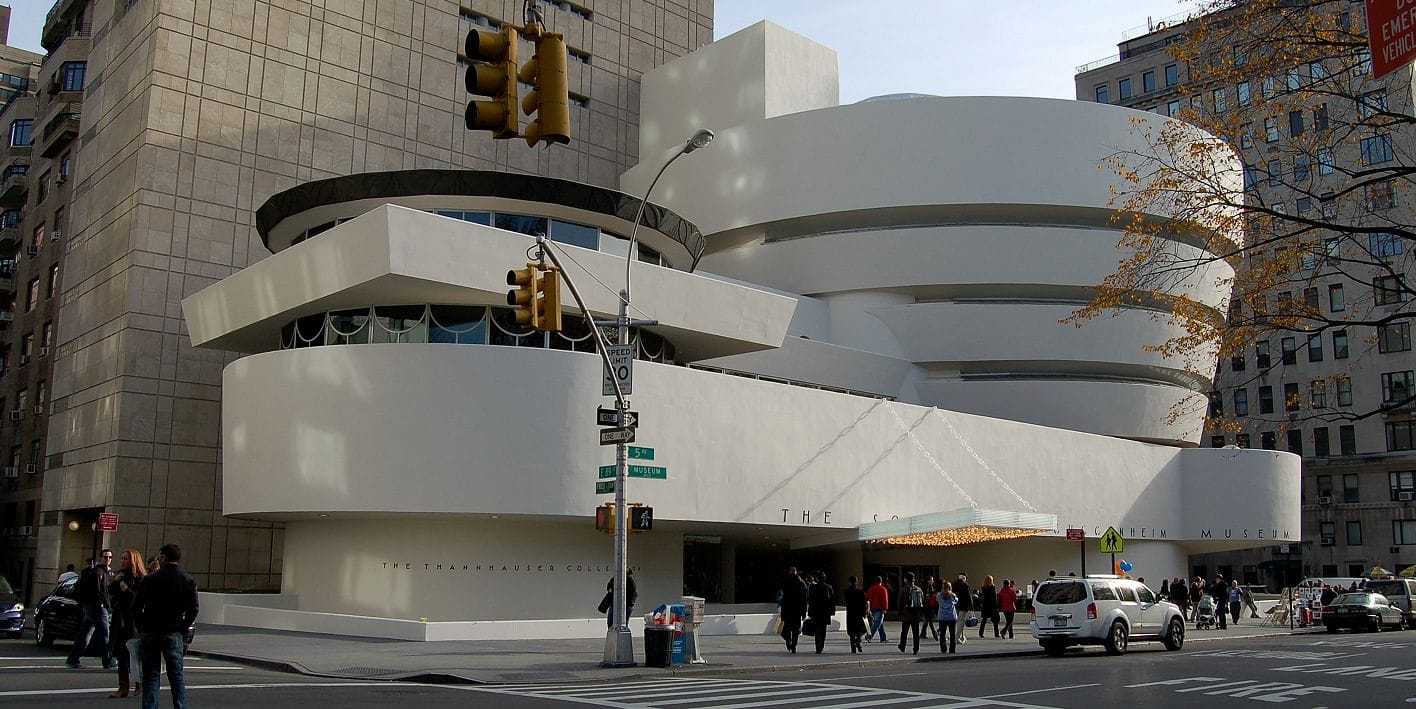 10 Controversial Buildings That Became Iconic Landmarks | Features ...