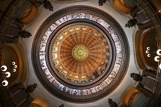 Photo of the Illinois State Capitol dome interior. Image courtesy of Wikimedia user Daniel Schwen. 