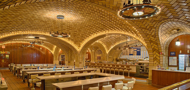 The Oyster Bar at Grand Central. Photo © Michael Freeman. Courtesy of the Museum of the City of New York 