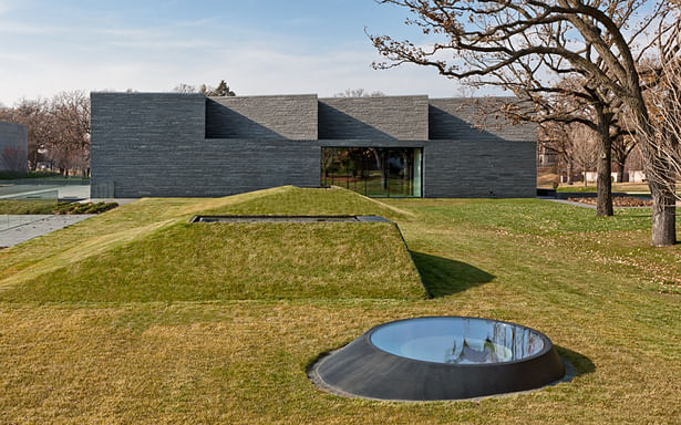 Lakewood Cemetery Garden Mausoleum East exterior photo: © Paul Crosby