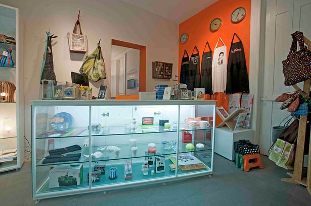 Museo Modo - shop & reception - DIN interiorismo