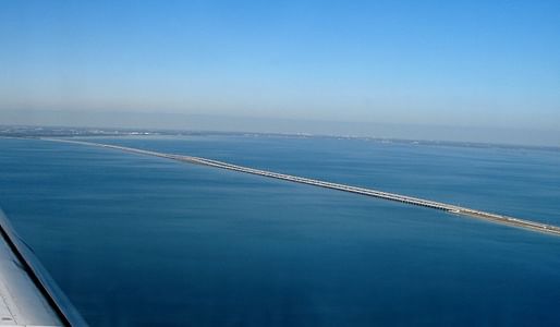 Howard Frankland Bridge via flickr user miscelena.