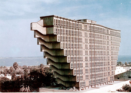 Hôtel du Lac, Tunis . ©Raffaele Contigiani, 1973.