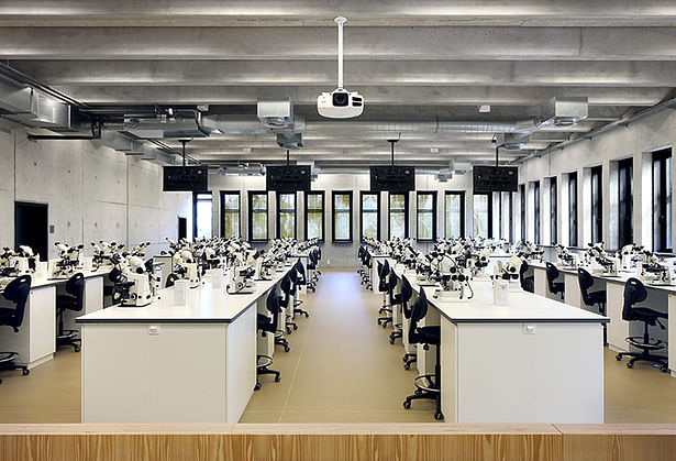 Building O, University of Antwerp, META, (c) Filip Dujardin