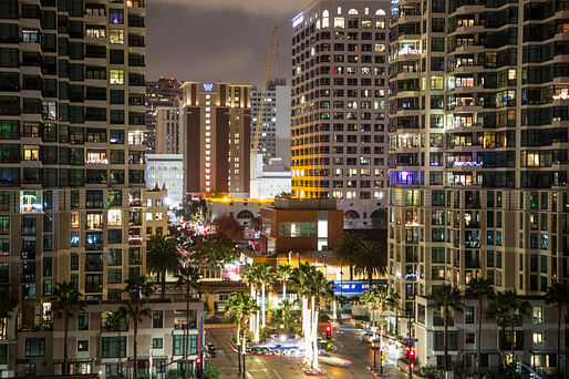 View of new high- and mid-rise housing developments in Downtown San Diego. Image courtesy of Flickr user Tony Webster.