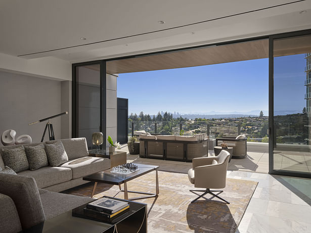 Spacious lounges for Estates residents offer breathtaking Pacific Northwest views (photo by Will Pryce)