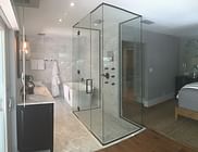 Glass Enclosure Collaboration in Residential Home