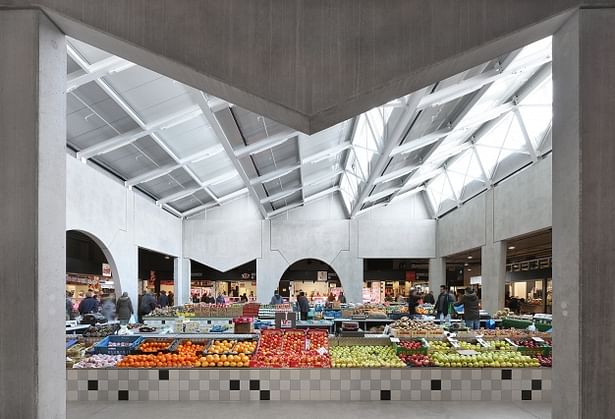 Brussels Foodmet, from Associate Professor Alexander D'Hooghe and his practice, ORG, features a building made from “platonic panels” — simple abstract planes in concrete that can be assembled in myriad configurations. Photo courtesy of ORG.