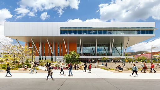 Learning Resource Center at Palomar College by LPA. Photo: Cristian Costea. 