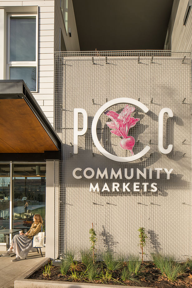 PCC in West-Seattle. Photography by Lara Swimmer. 