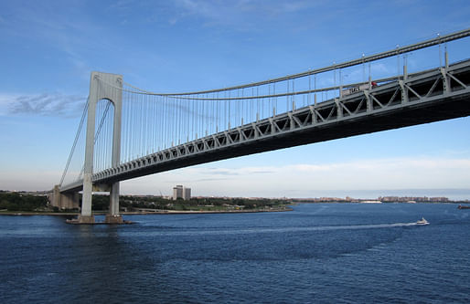 The Verrazzano-Narrows Bridge connects the boroughs of Staten Island and Brooklyn in New York City. Image © Mike LaMonaca/Via WikipediaCommons (CC BY-SA 2.0)