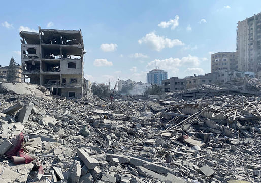 Destroyed buildings after an Israeli airstrike on the El-Remal aera in Gaza City on October 9, 2023. Image courtesy Wikimedia Commons (CC BY-SA 3.0 Deed)