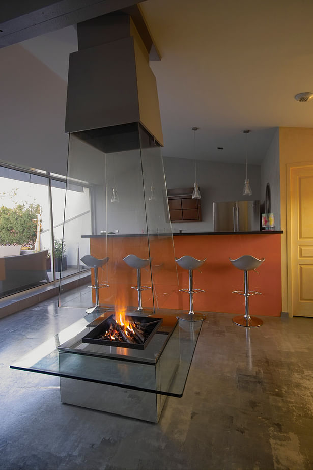 Bloch Design suspended glass fireplace 3