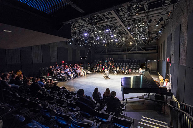 The 3,500-square-foot opera studio, acoustically isolated from other program spaces, can be tuned for different sized groups and various functions. Seating is entirely flexible. Adjustable platforms allow the room to be arranged in alternate configurations. Photo credit: Peter Vanderwarker