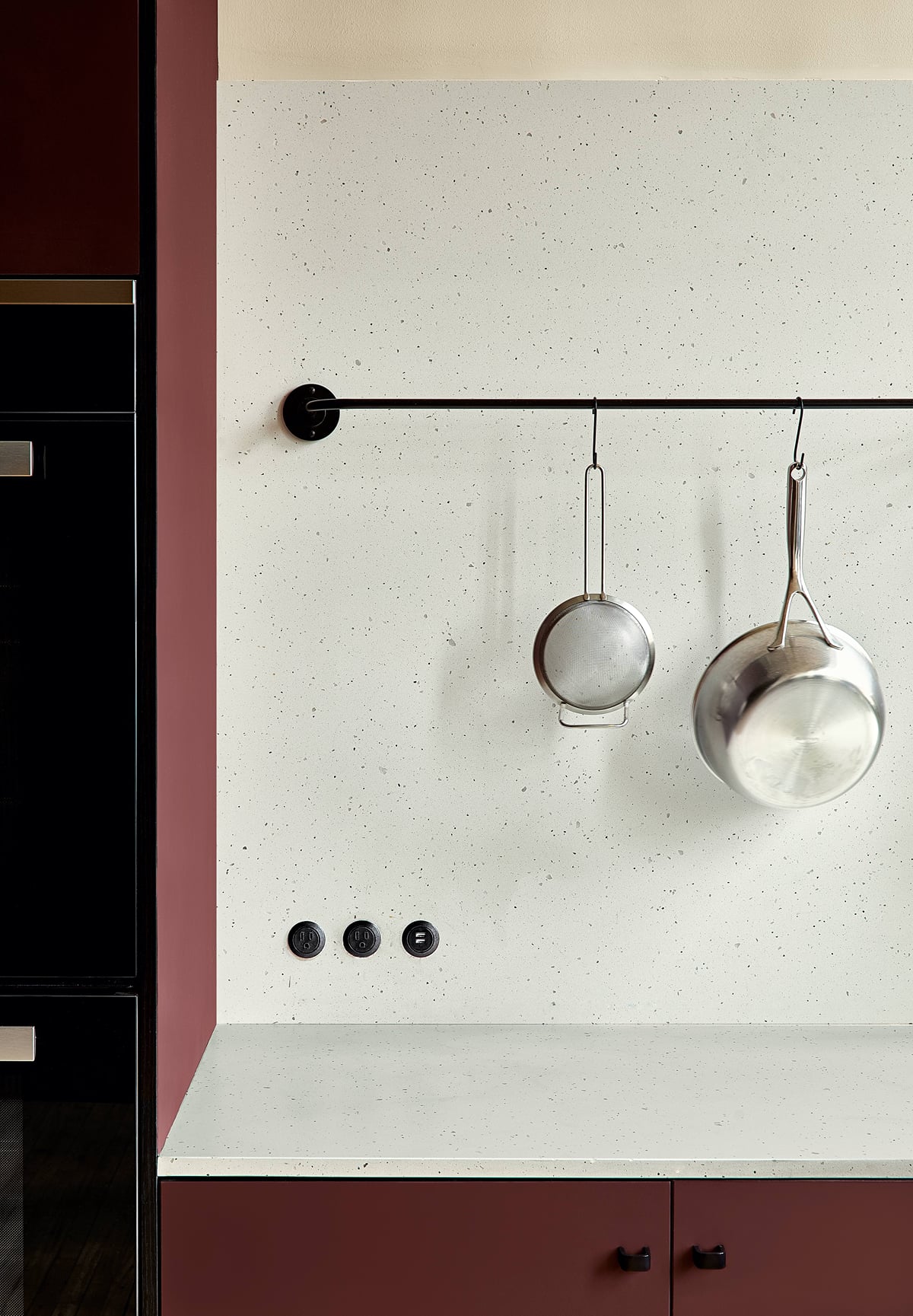 Tasting Table | Float Studio | Archinect