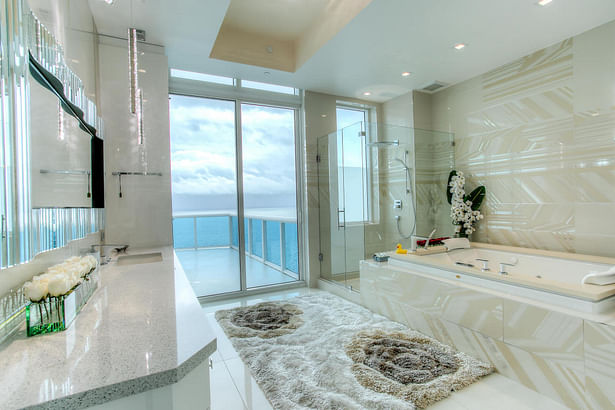 Luxury Her's Master Bathroom