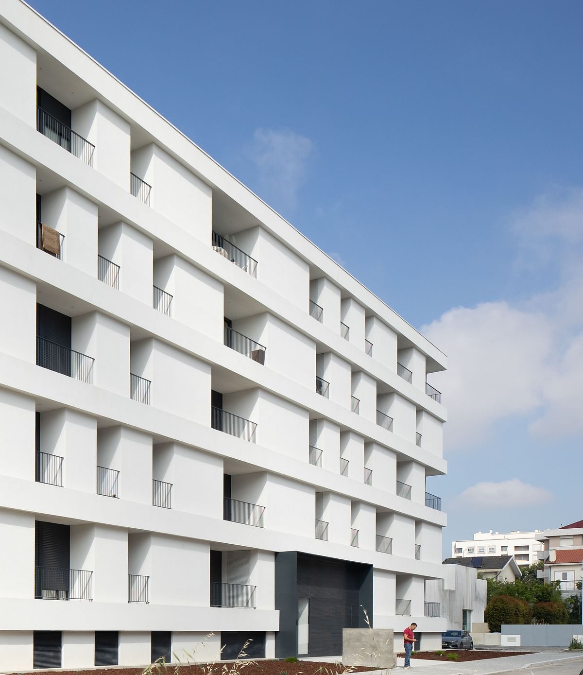 Collective Housing in Vereda Quinta da Cruz – Maia by PARADOXO Arquitectura