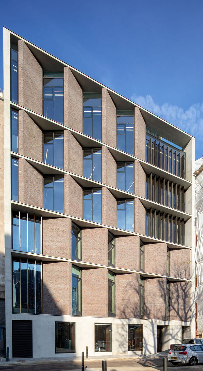 Royal College of Pathologists in London, UK by Bennetts Associates; Photo by Gareth Gardner (exterior)