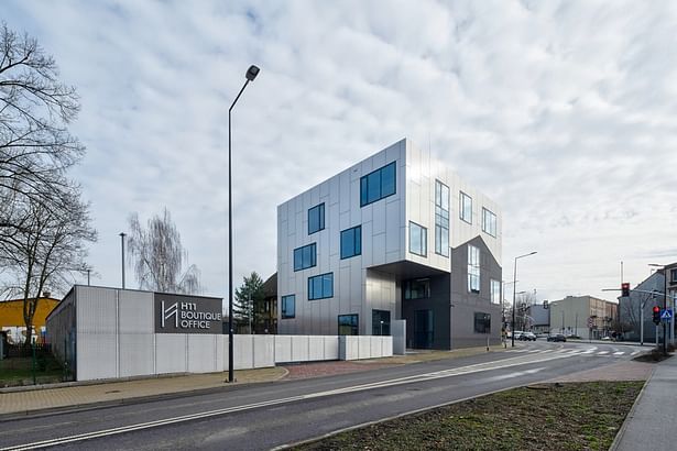 H11 BOUTIQUE OFFICE IN GLIWICE; Photo by: Tomasz Zakrzewski/ Archifolio