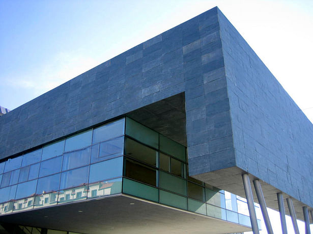 Regional Center. Caldas de Reis (Pontevedra), Spain. NAOS ARCHITECTURE