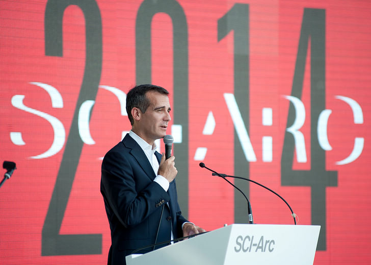 Los Angeles Mayor Eric Garcetti delivered SCI-Arc’s commencement speech at the ceremony held September 7. Image courtesy of SCI-Arc.