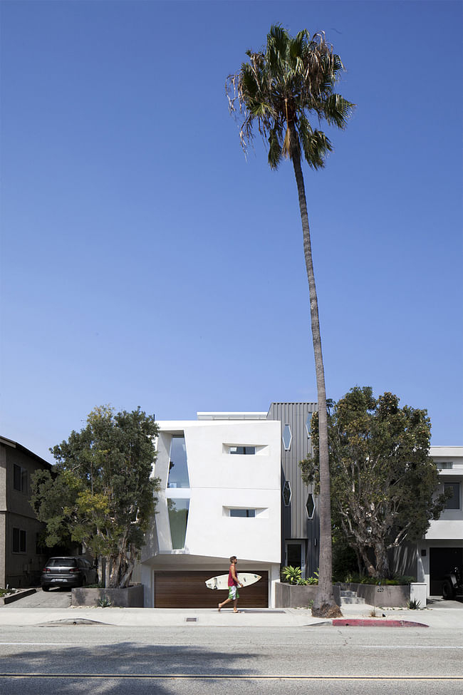 Garrison Residence in Redondo Beach, CA by Tighe Architecture