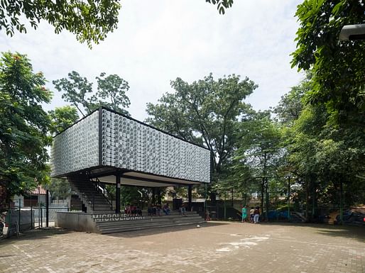 Exterior, Taman Bima Microlibrary, Bandung, Indonesia. © Aga Khan Trust for Culture / Cemal Emden (photographer)